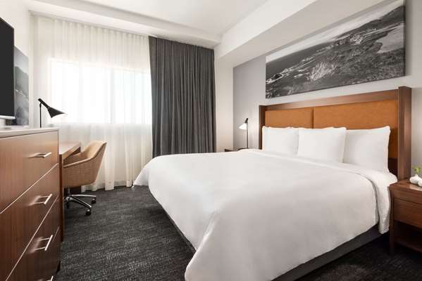 Suite - La Quinta Inn & Suites San Luis Obispo