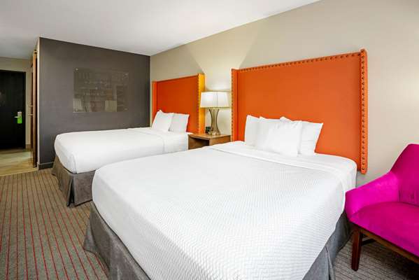  - La Quinta Inn & Suites Federal Way - I-5, Exit 143