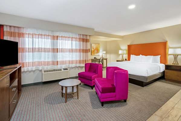 Suite - La Quinta Inn & Suites Federal Way - I-5, Exit 143