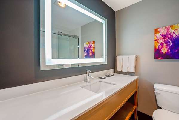  - La Quinta Inn & Suites Federal Way - I-5, Exit 143