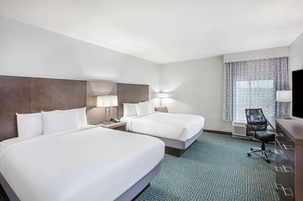  - La Quinta Inn & Suites Duncanville
