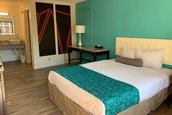  - Howard Johnson Hotel Reno - I-80, Exit 13