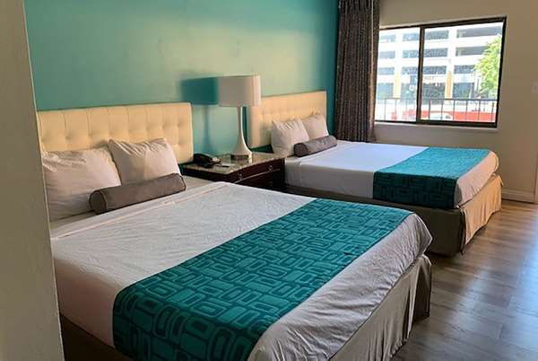  - Howard Johnson Hotel Reno - I-80, Exit 13