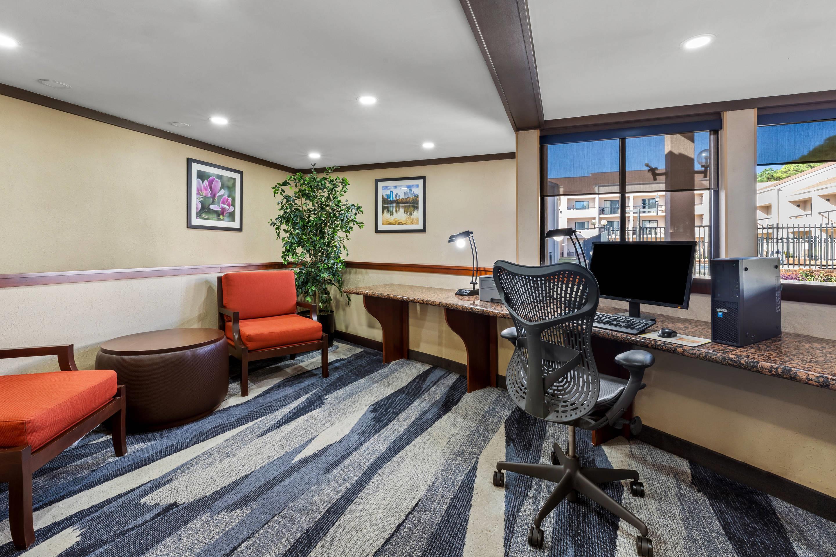 Business center | Comfort Inn Roswell-Dunwoody