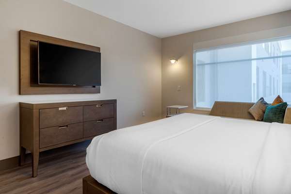 Suite - Cambria Hotel Arundel Mills Hanover