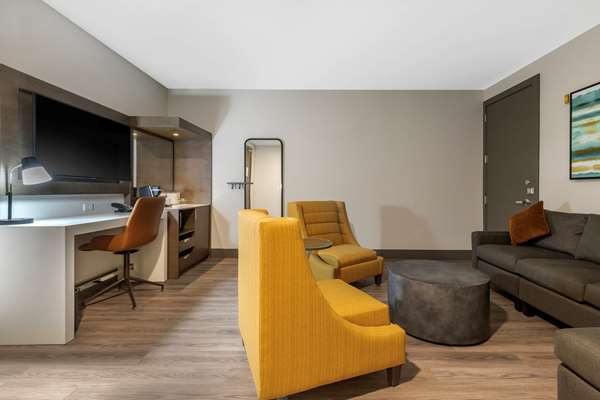 Suite - Cambria Hotel Arundel Mills Hanover