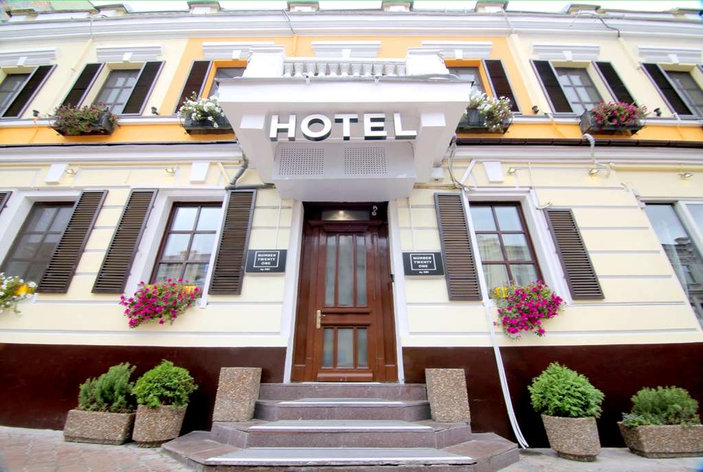 Number 21 Hotel by DBI