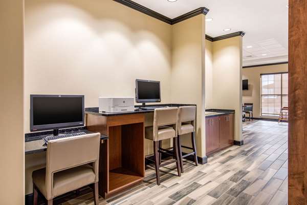 Conference Area - Comfort Suites Liberal