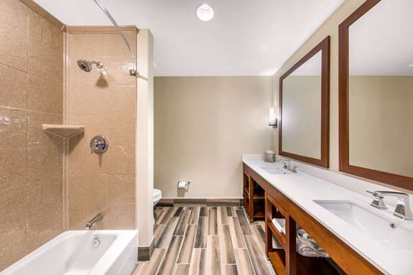  - Comfort Suites Liberal