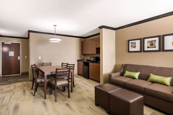 Suite - Comfort Suites Liberal