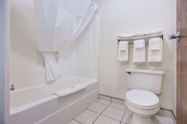  - Quality Inn & Suites McCook