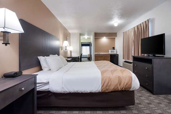 Suite - Quality Inn & Suites McCook