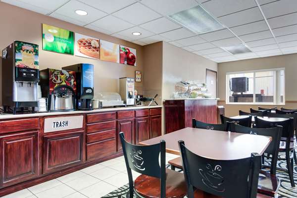 Amenities - Quality Inn & Suites McCook