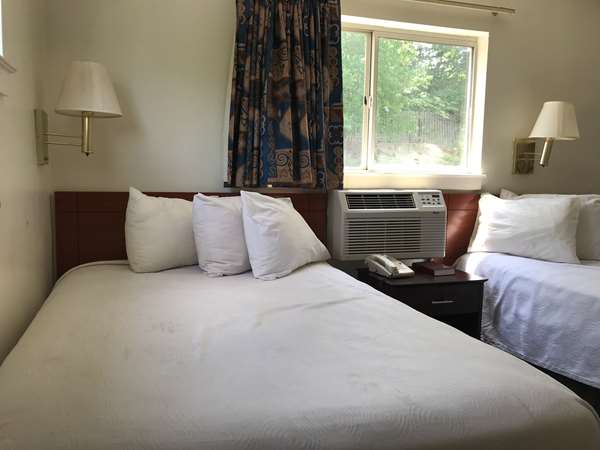  - Holiday Inn Canton