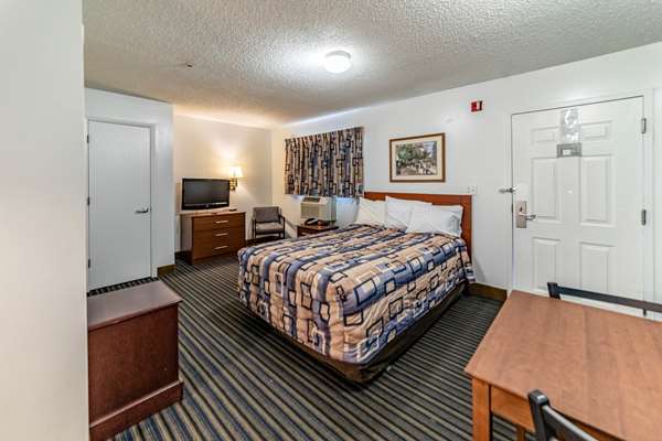  - Studio 6 Extended Stay Hotel Greensboro - I-40, Exit 214