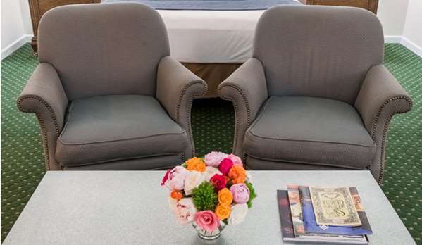 Suite - Maison Dupuy French Quarter Hotel New Orleans