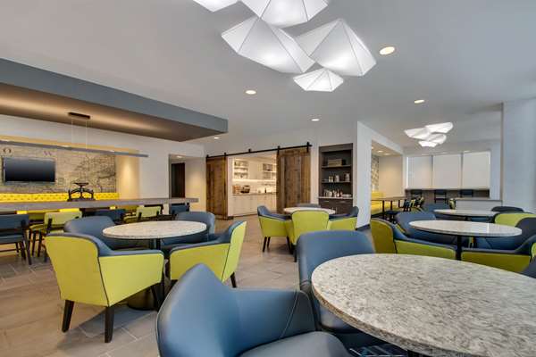  - Hyatt Place Hotel Downtown Iowa City