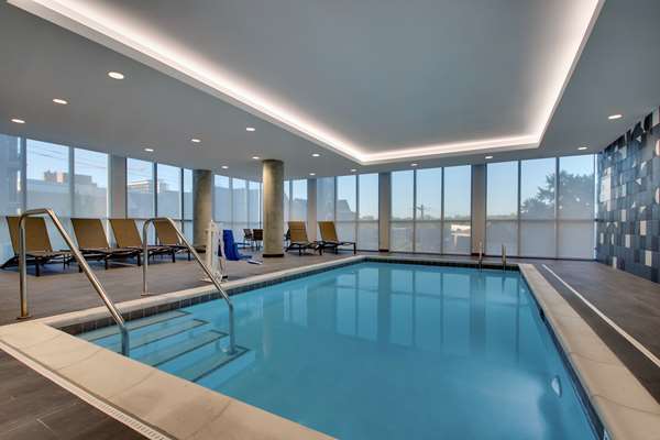 Pool - Hyatt Place Hotel Downtown Iowa City