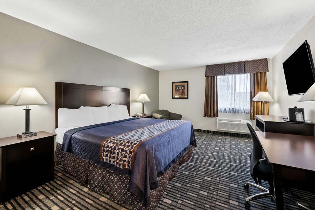 SureStay Plus by Best Western Lubbock Medical Center-guestroom-Guest Room,On-Site.jpg