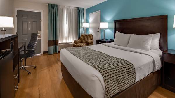 - SureStay Plus Hotel by Best Western Asheboro