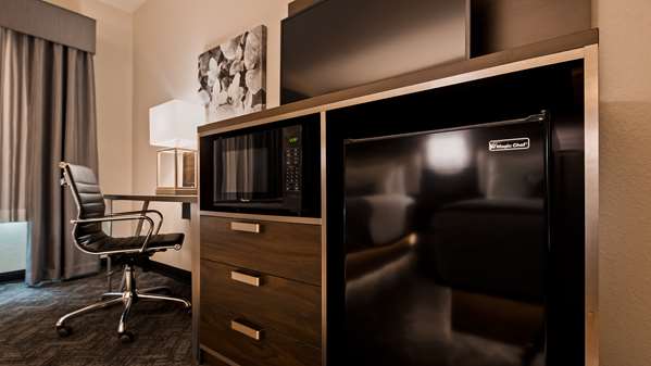  - Best Western Plus Parkside Hotel Olney