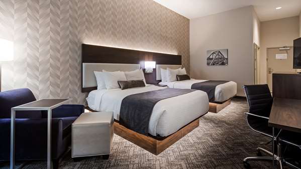  - Best Western Plus Parkside Hotel Olney