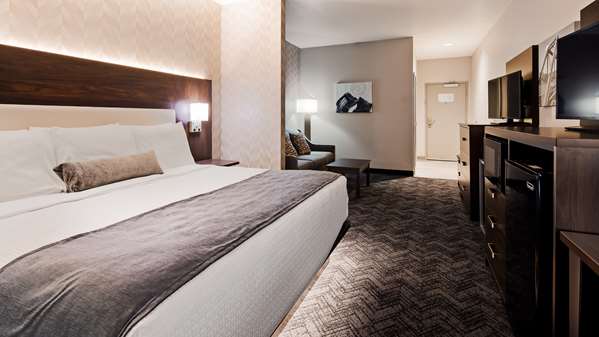  - Best Western Plus Parkside Hotel Olney