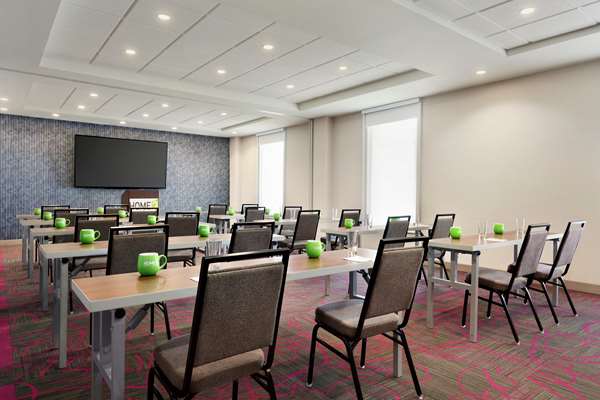  - Home2 Suites by Hilton Silver Spring - I-495, Exit 28