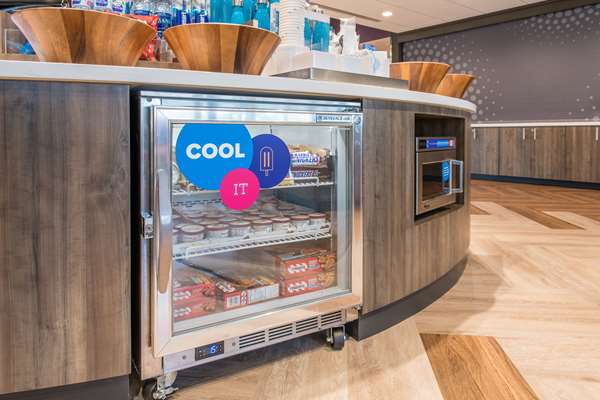 Restaurant - Tru by Hilton Fayetteville - I-95, Exit 49