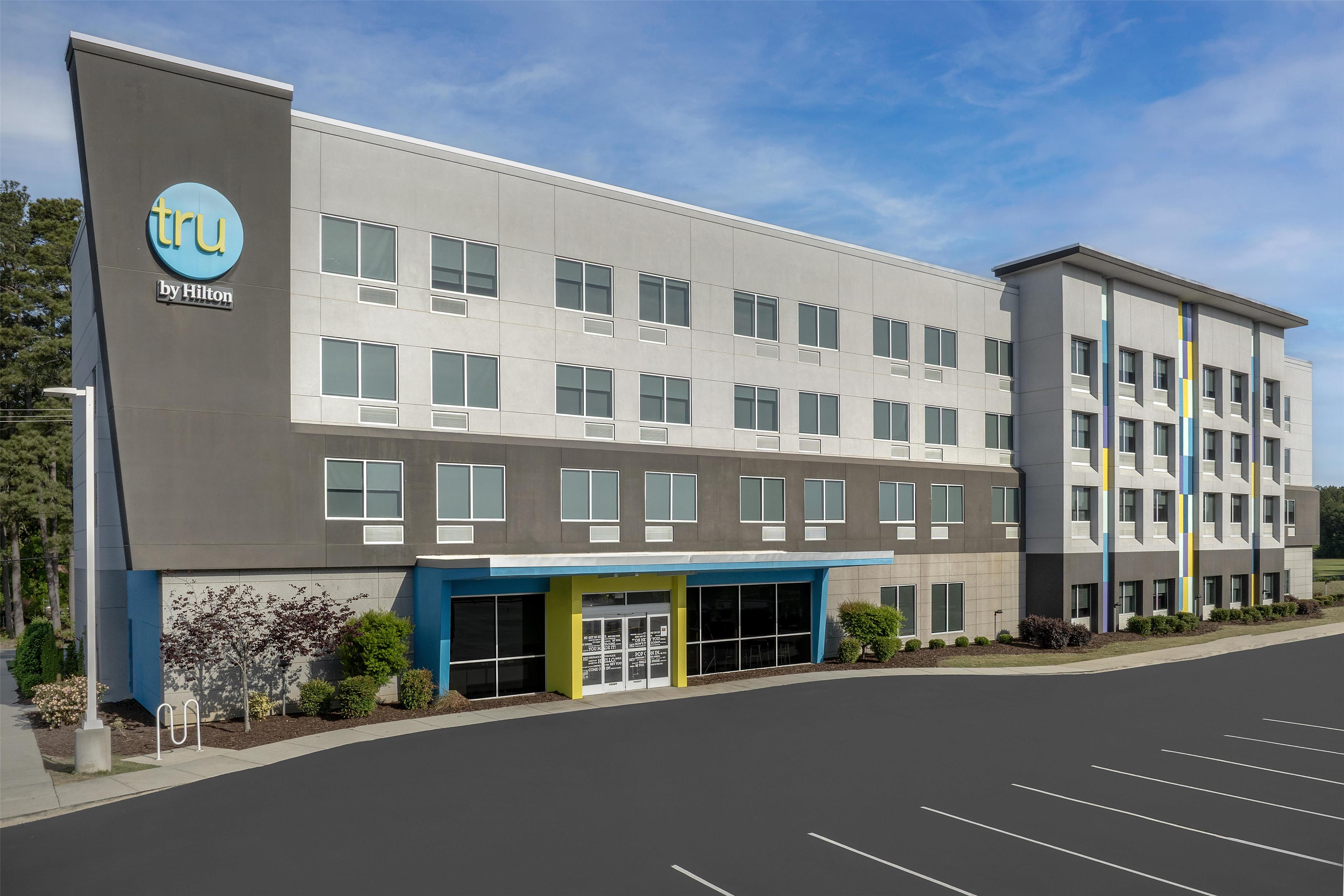 Exterior | Tru by Hilton Fayetteville I-95, NC