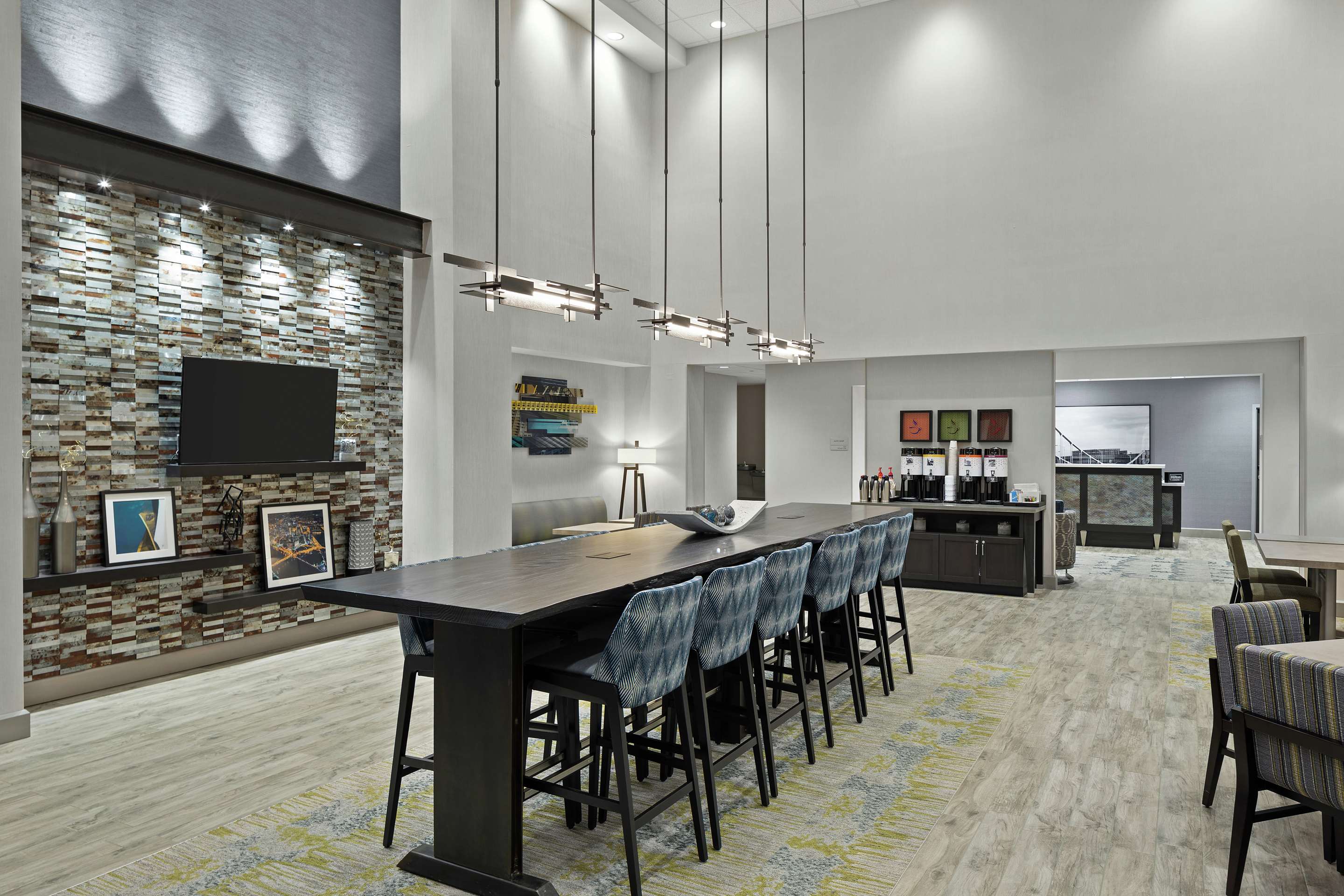 Lobby | Hampton Inn & Suites Cranberry Pittsburgh