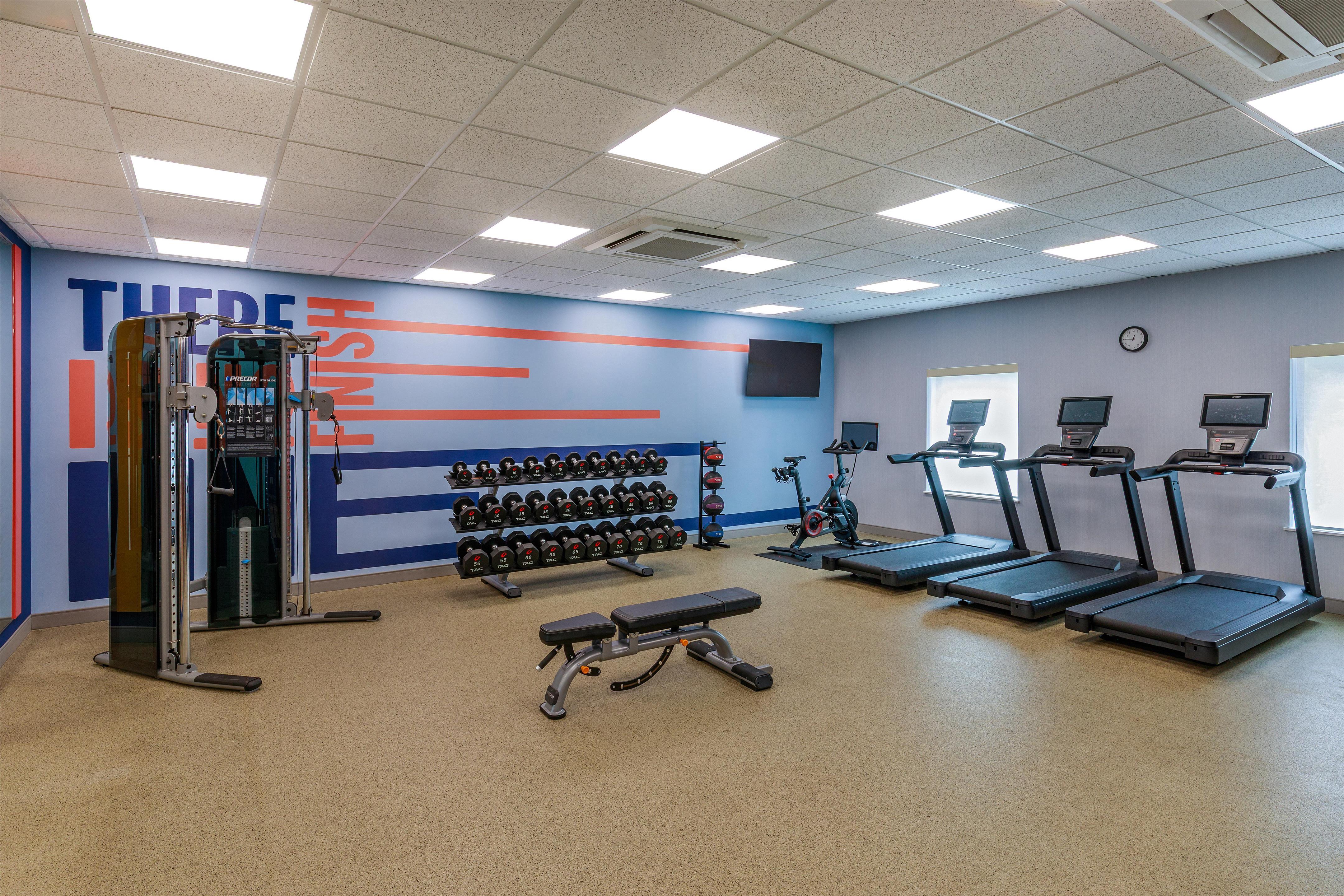 Health club fitness center gym | Hampton Inn & Suites Cranberry Pittsburgh