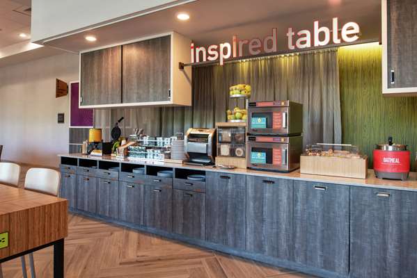 Amenities - Home2 Suites by Hilton Downtown Channel District Tampa