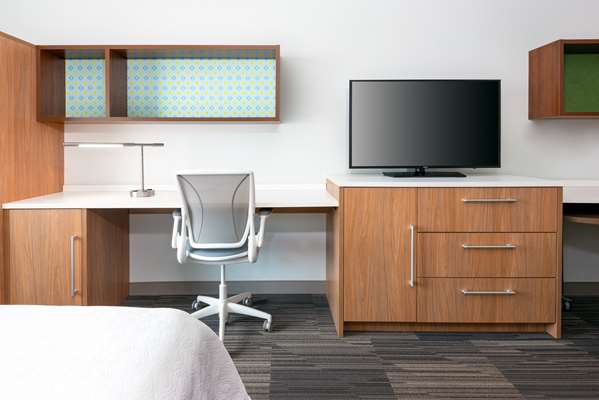  - Home2 Suites by Hilton Downtown Channel District Tampa