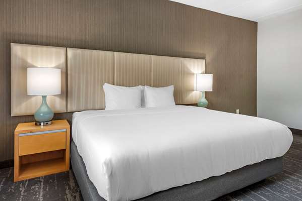  - Somerset Lofts Hotel - I-287, Exit 10