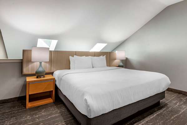 Suite - Somerset Lofts Hotel - I-287, Exit 10