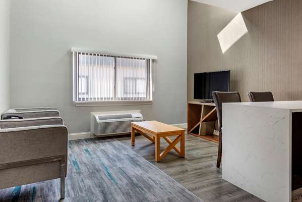 Suite - Somerset Lofts Hotel - I-287, Exit 10