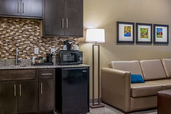 Suite - Comfort Suites Wooster