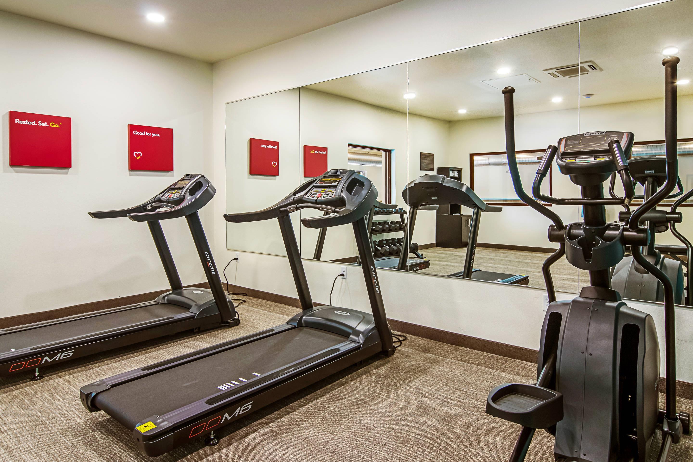 Fitness center | Comfort Suites
