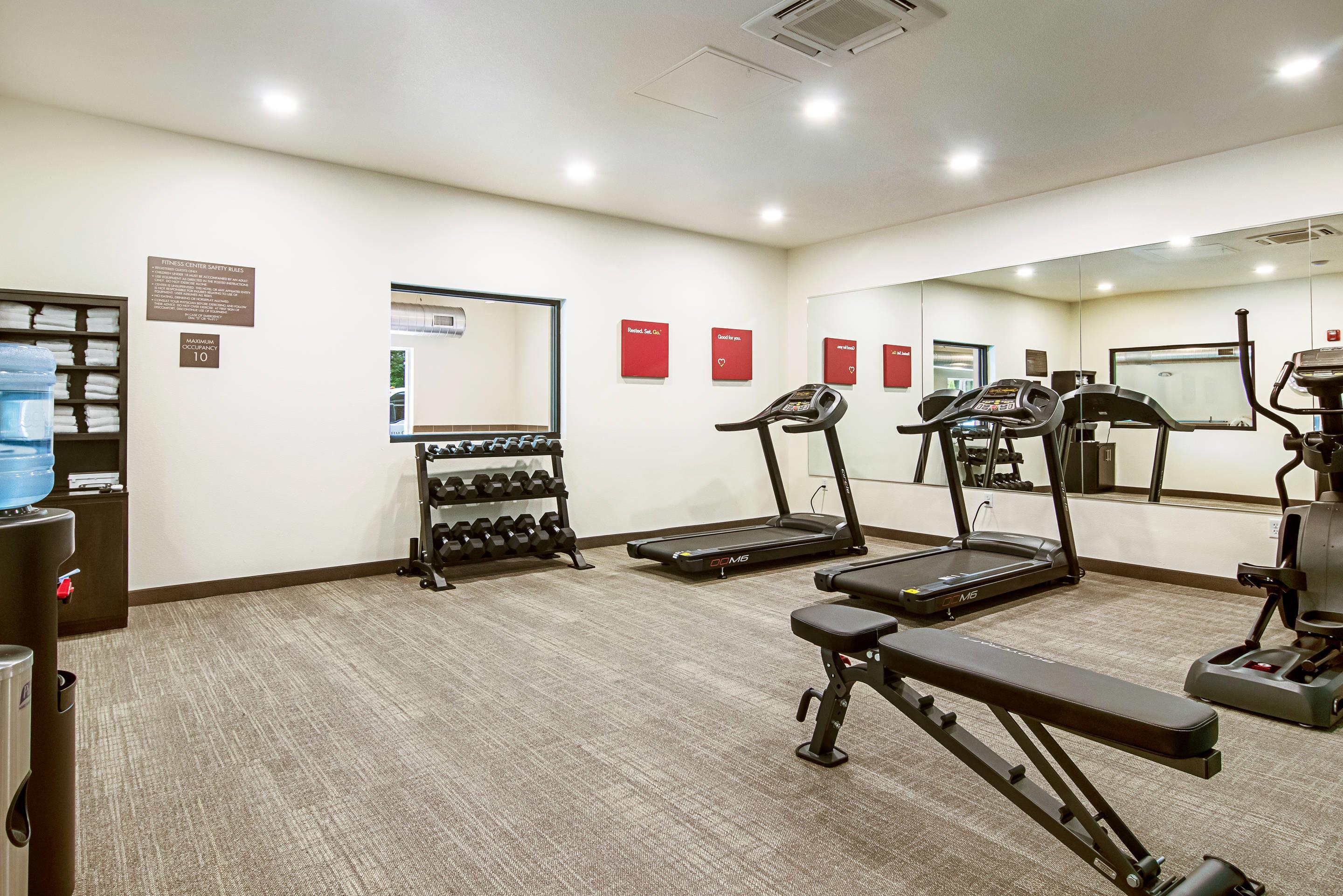 Fitness center | Comfort Suites
