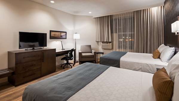  - Best Western Plus Montreal East Hotel