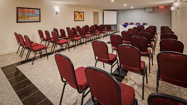  - Best Western Plus Montreal East Hotel