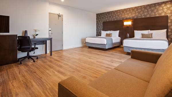  - Best Western Plus Montreal East Hotel