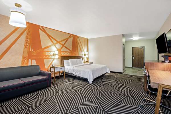  - La Quinta Inn & Suites Baylor Waco