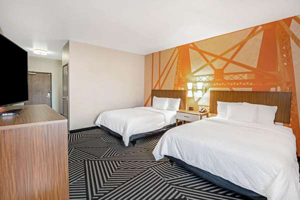  - La Quinta Inn & Suites Baylor Waco