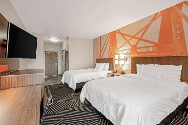  - La Quinta Inn & Suites Baylor Waco