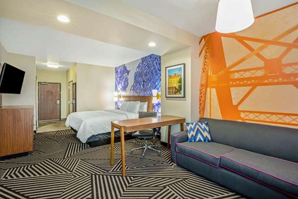 Suite - La Quinta Inn & Suites Baylor Waco