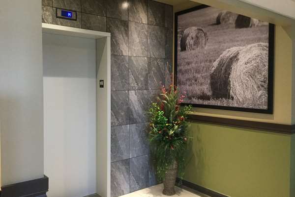  - Super 8 Hotel Hardisty