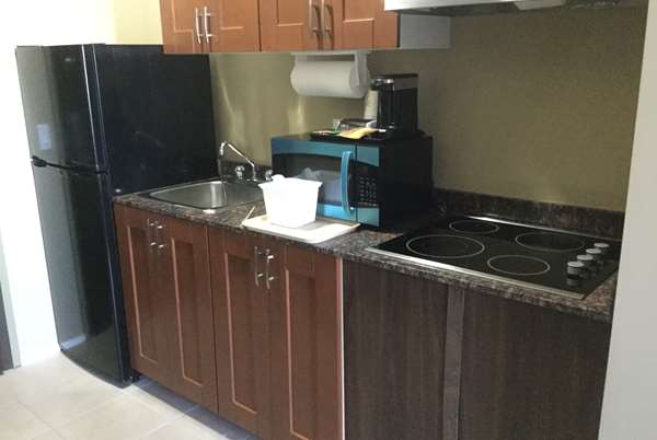  - Super 8 Hotel Hardisty