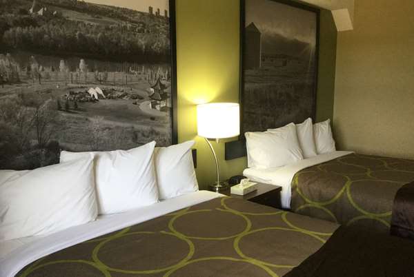  - Super 8 Hotel Hardisty